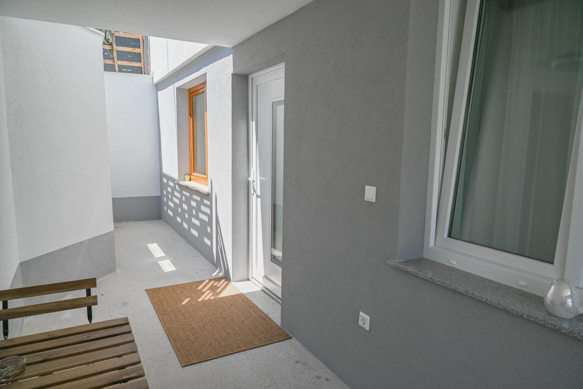 Apartma Cave Bliss Maribor Bagian luar foto